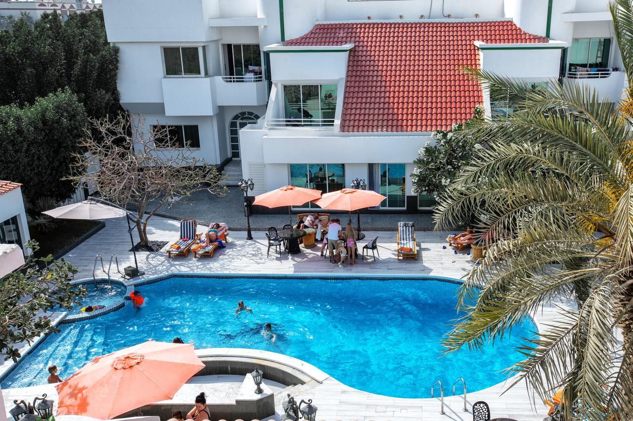 Al Khalidiah Resort Charjah Extérieur photo