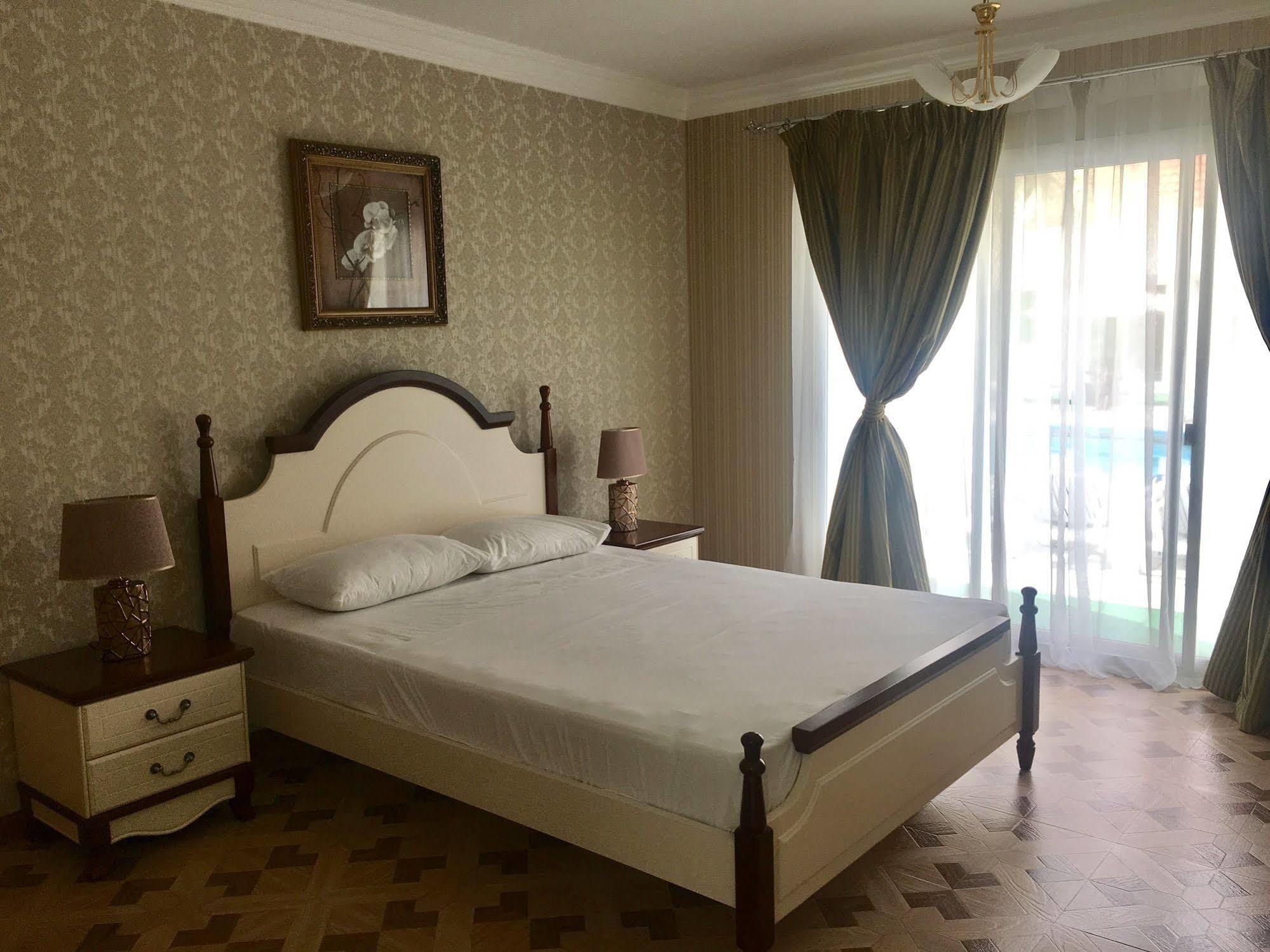 Al Khalidiah Resort Charjah Extérieur photo